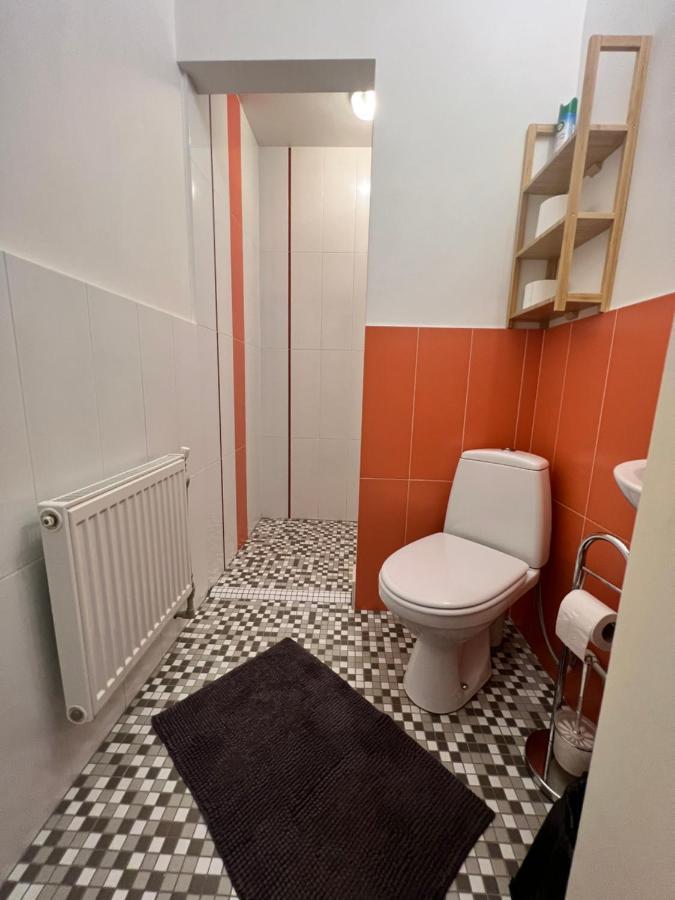 Guest House In Dobele City Center- Pilsetas Maja 외부 사진